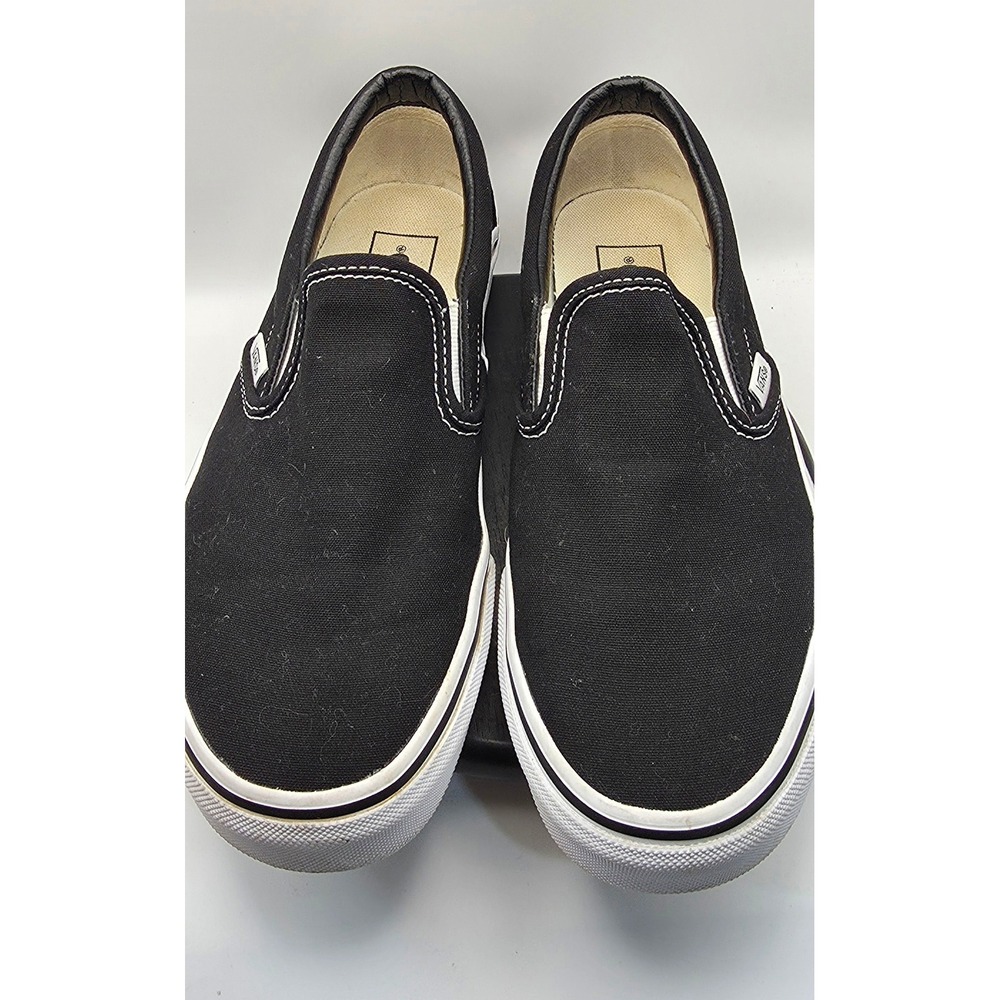 Vans Classic Slip-On Black White Canvas Sneakers Mens 7.5 Womens 9.0